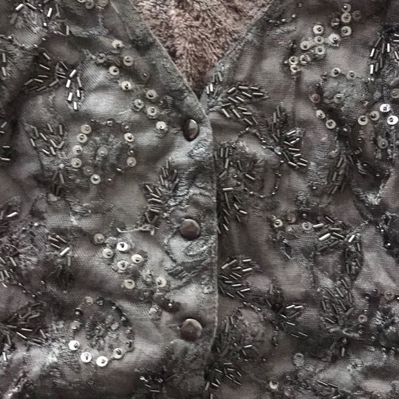 Hand beaded-back tie halter top - Picture 2 of 6